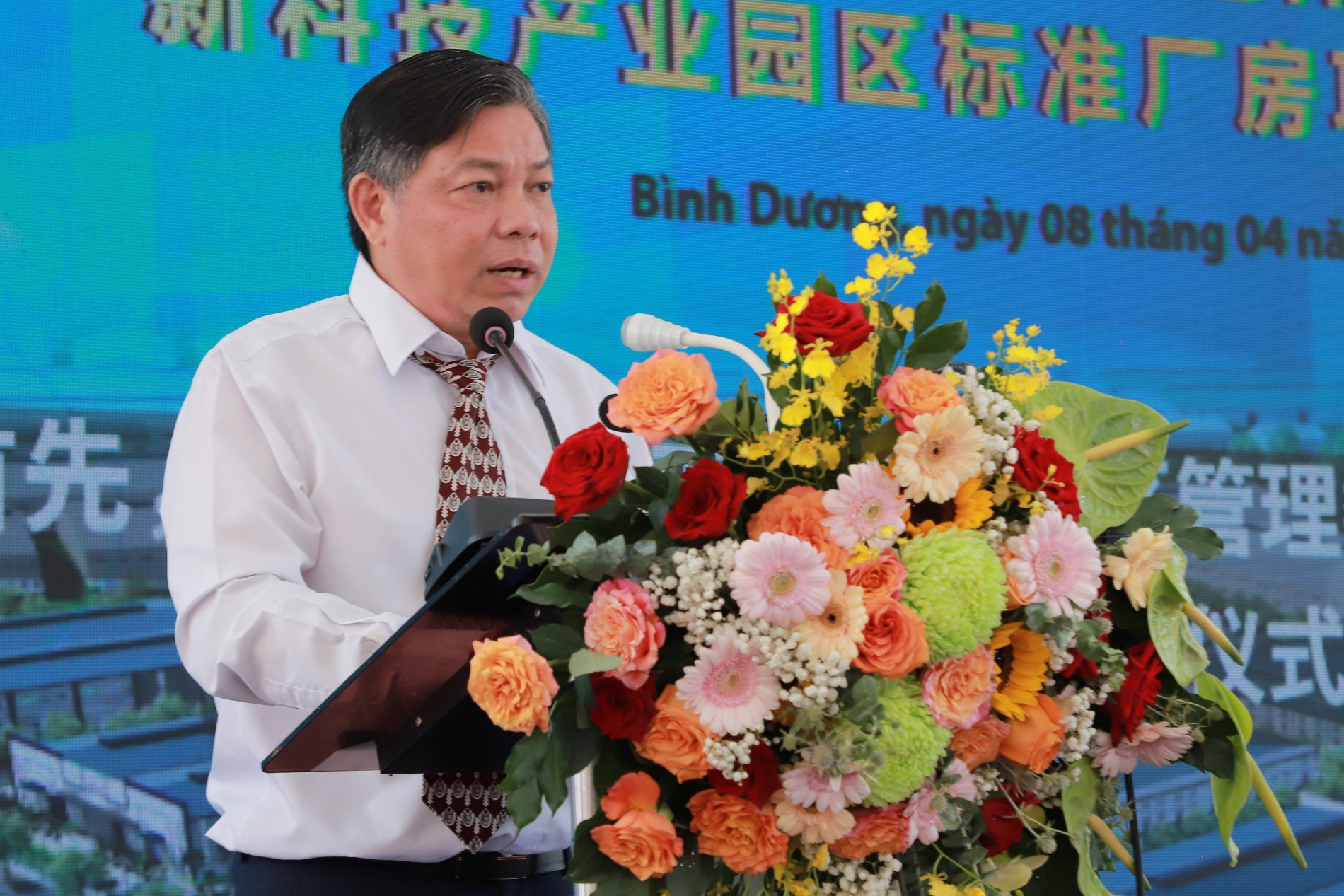 Khu công nghiệp Việt Hương 2 khởi công cụm sản xuất 100 nhà xưởng trị giá 100 triệu USD